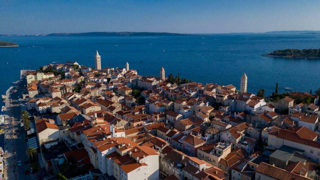 Villa Santino Rab Town Buitenkant foto